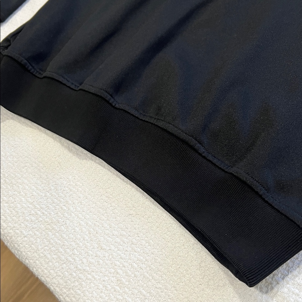 DSQUARED2 Black Crewneck Sweatshirt , made in ITALY ๐ฎ๐น - Picture 5 of 9
